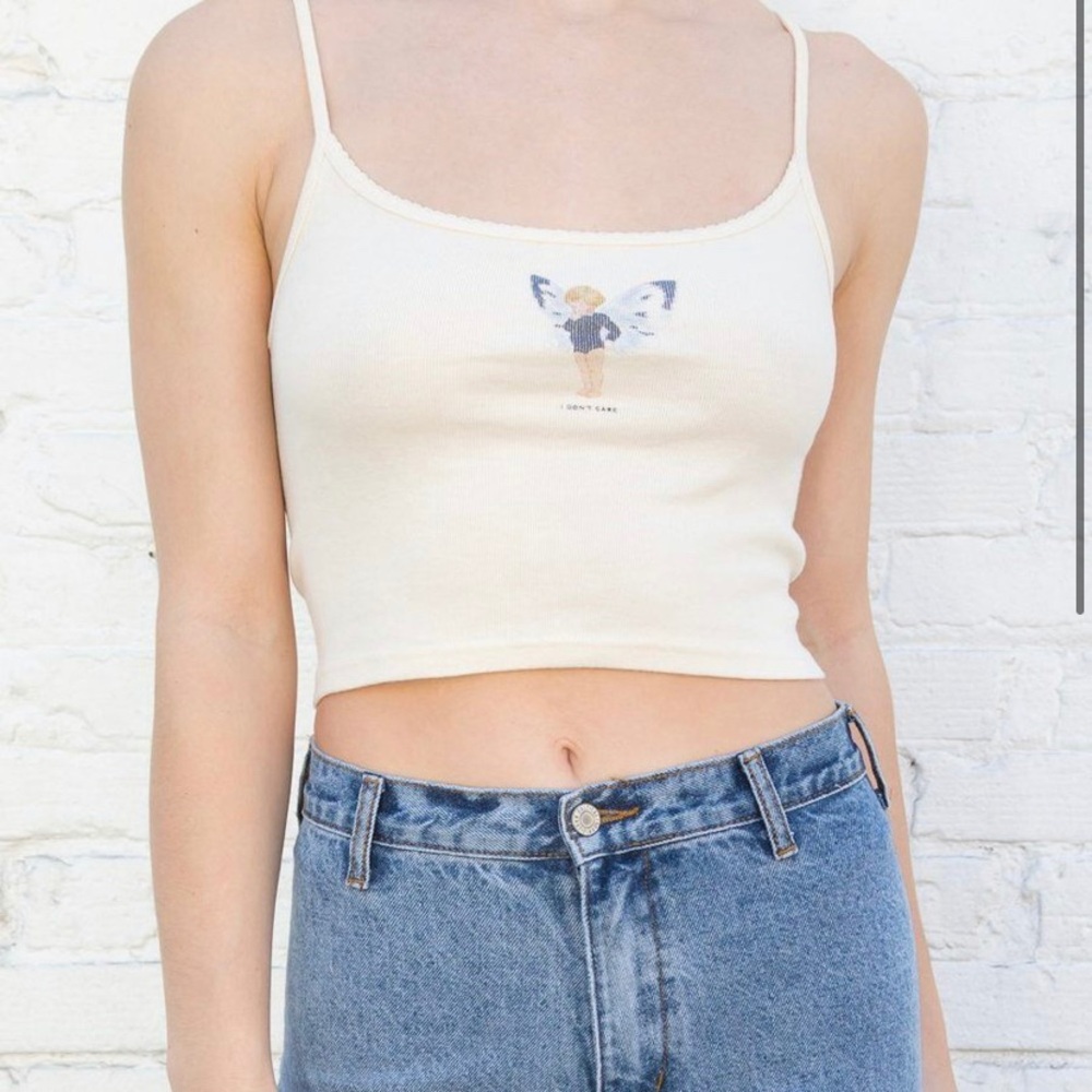 ❤️Brandy Melville I don’t care tank❤️